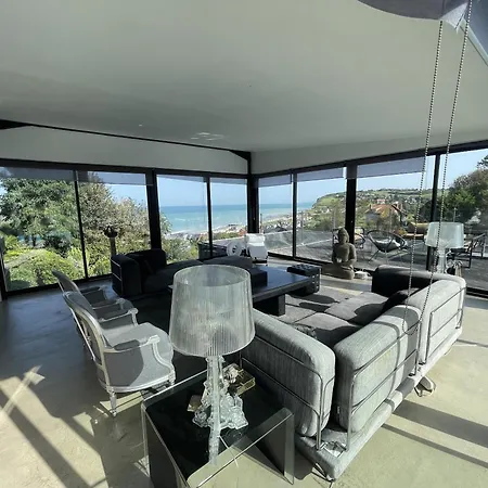 Holiday home La De La Quartz *